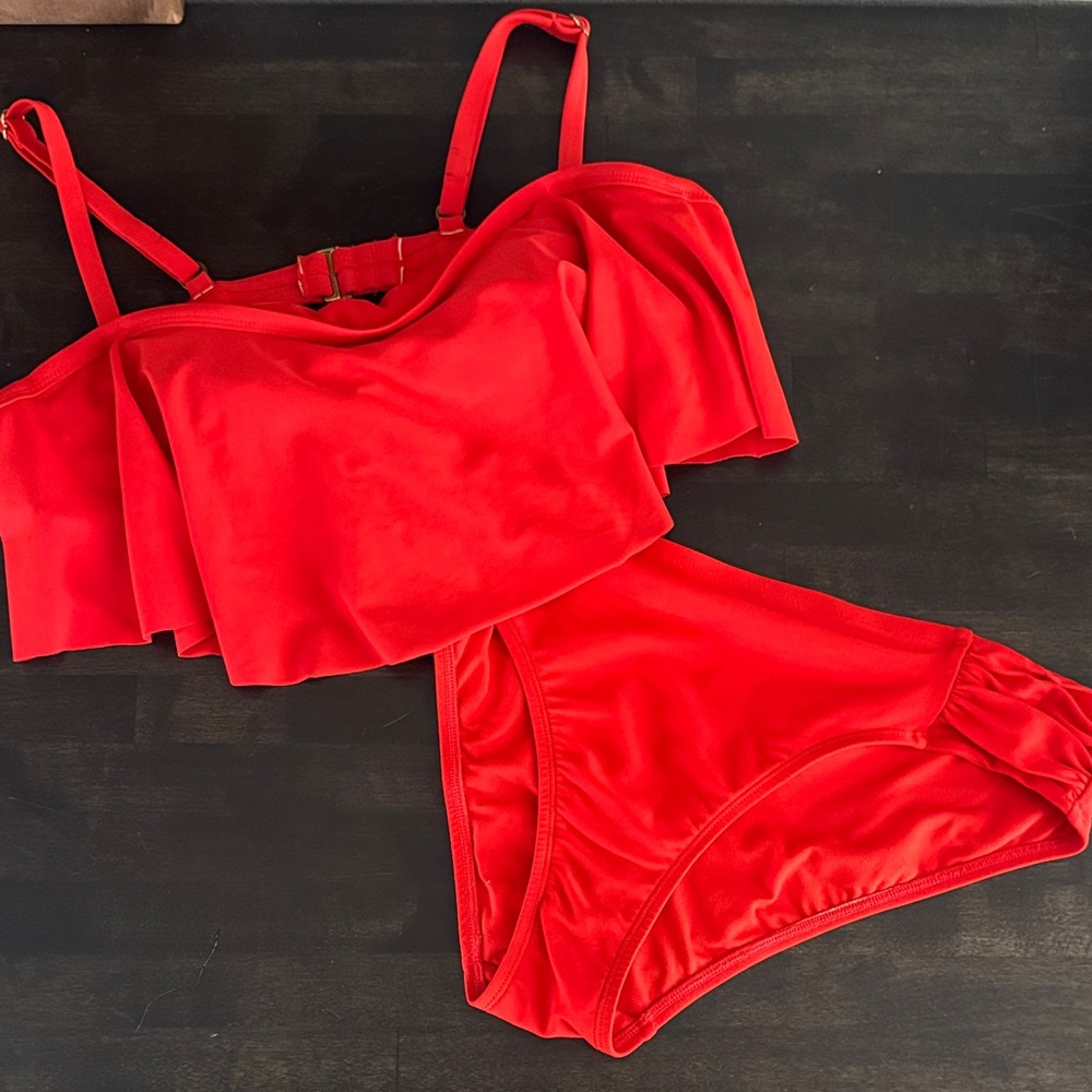 Ruffle off shoulder bikini